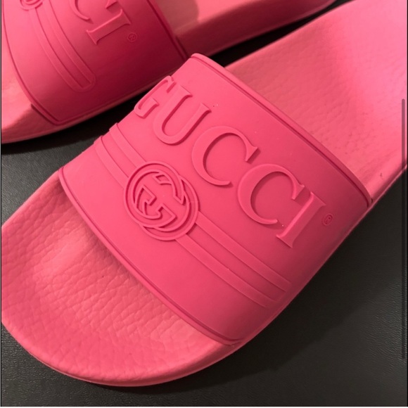 Gucci Slides - Picture 2 of 4